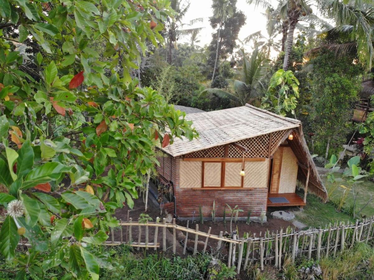 Eco Hut By Valley And 7 Waterfalls Ambengan Экстерьер фото