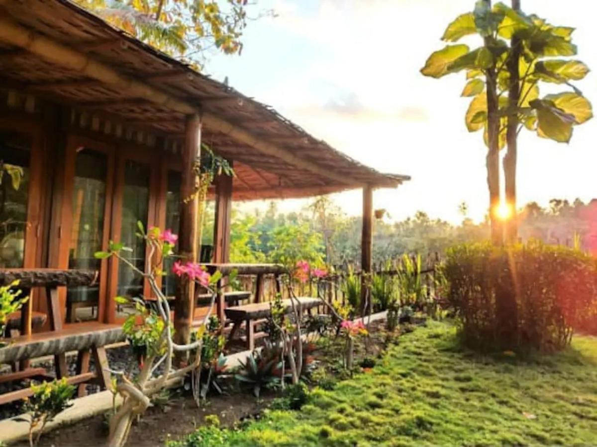 Eco Hut By Valley And 7 Waterfalls Ambengan Экстерьер фото